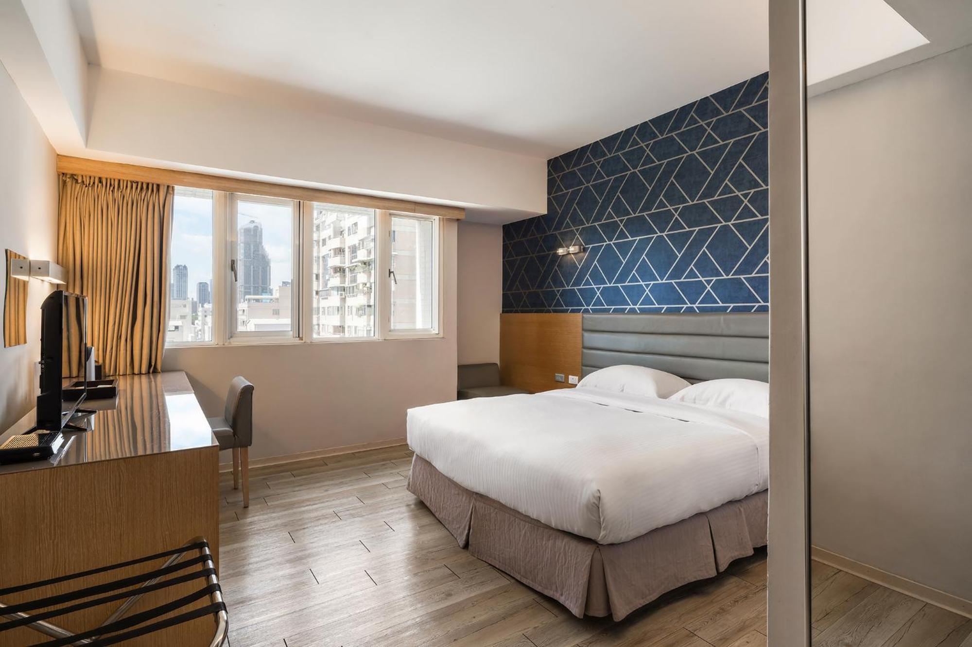 The Riverside Hotel Esthetics Kaohsiung Bagian luar foto