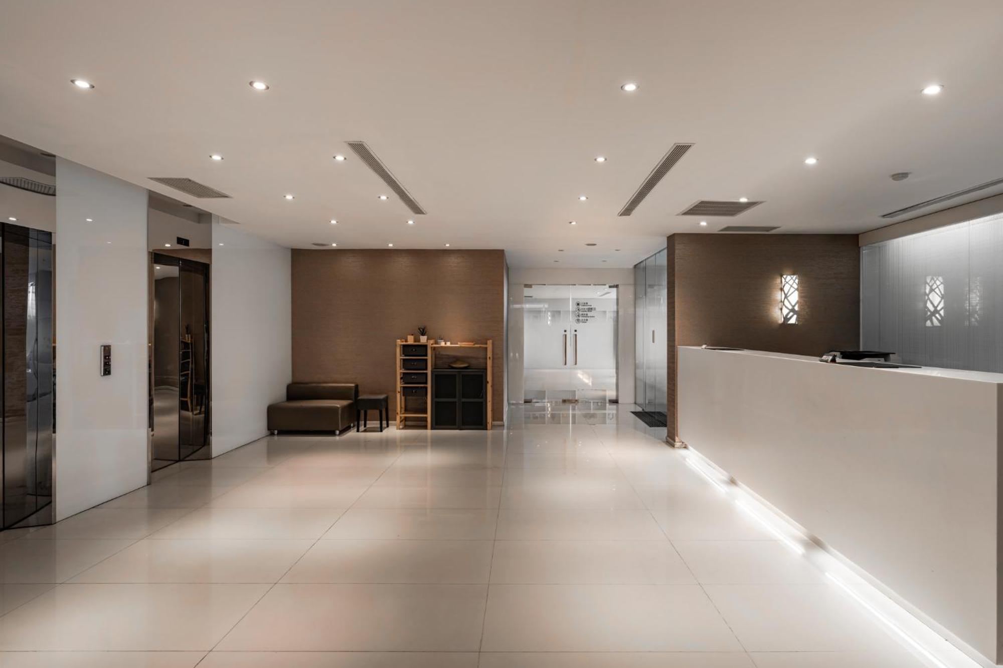 The Riverside Hotel Esthetics Kaohsiung Bagian luar foto